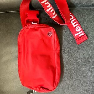 Lululemon Athletica Red Belt Bag Minimalist Design
